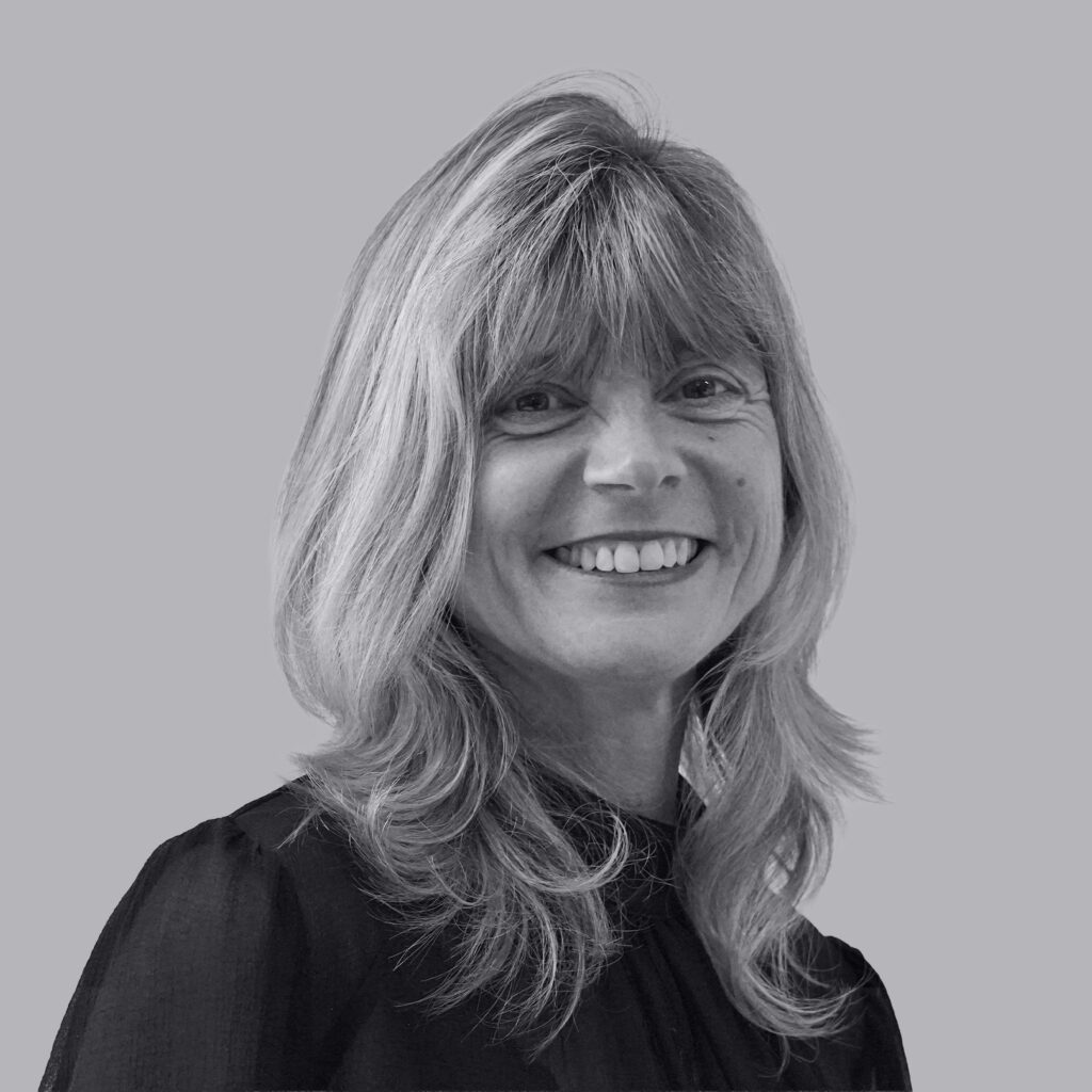 Sabine MONTANO | Responsable Middle Office